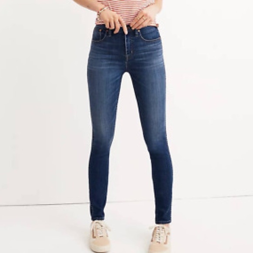 Madewell Women's Skinny Jeans - Dark Blue